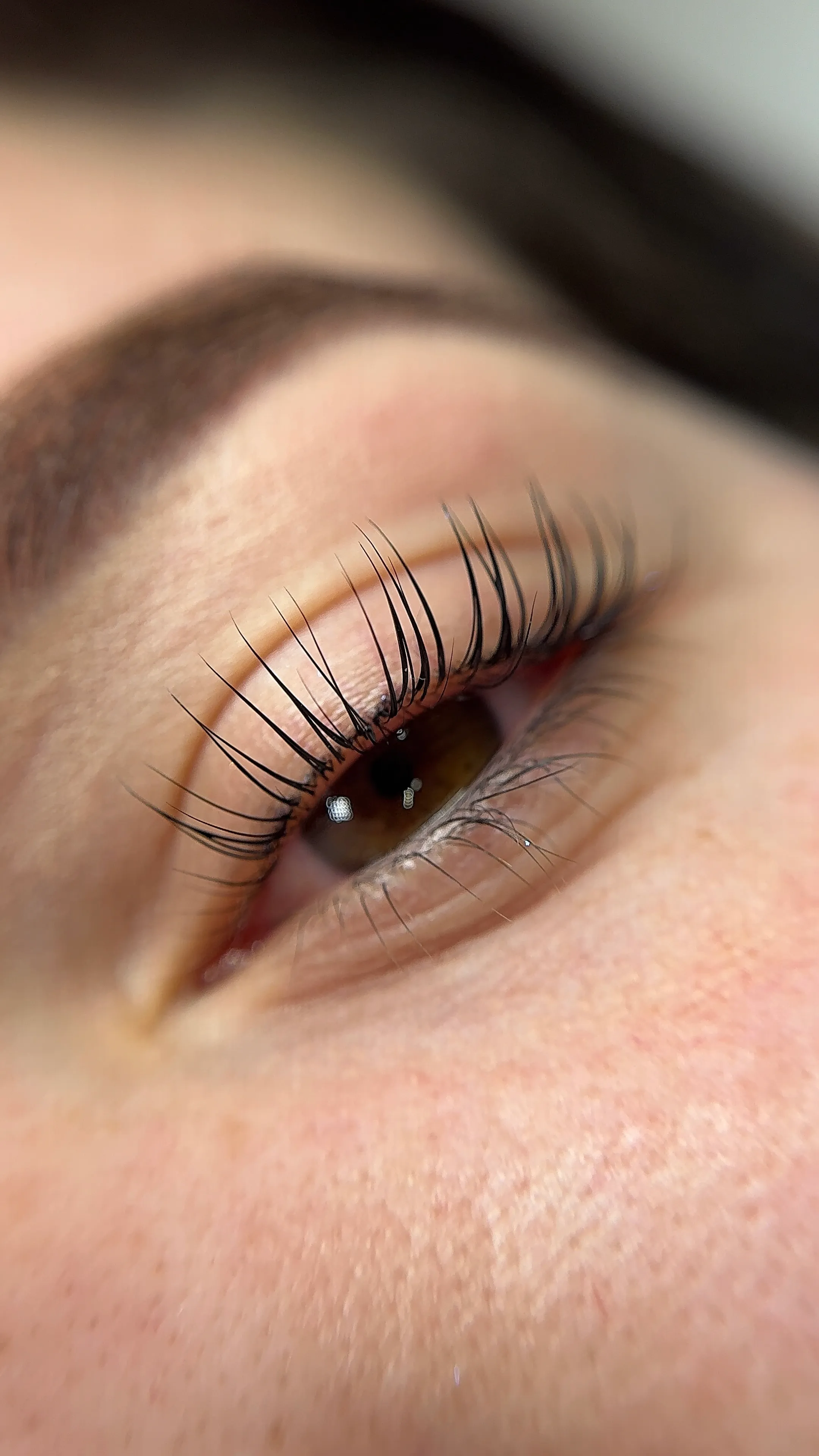 Servicio de pestañas — Labios del Deseo